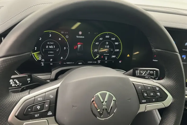 Volkswagen Touareg din 2025 cu 26.753 km - oferta VOL175257 - foto 10