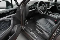 Volkswagen Touareg din 2024 cu 48.900 km - oferta VOL175258 - foto 13