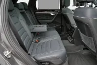 Volkswagen Touareg din 2024 cu 48.900 km - oferta VOL175258 - foto 15