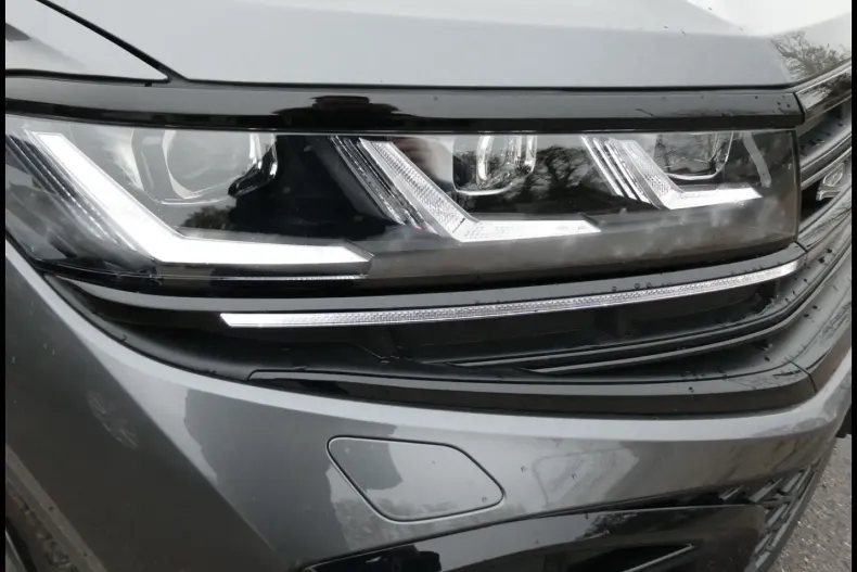 Volkswagen Touareg din 2024 cu 58.016 km - oferta VOL175259 - foto 44