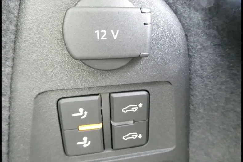 Volkswagen Touareg din 2024 cu 58.016 km - oferta VOL175259 - foto 45