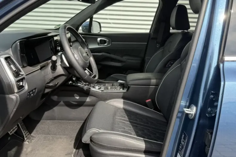 Kia Sorento din 2024 cu 45.051 km - oferta KIA175286 - foto 9