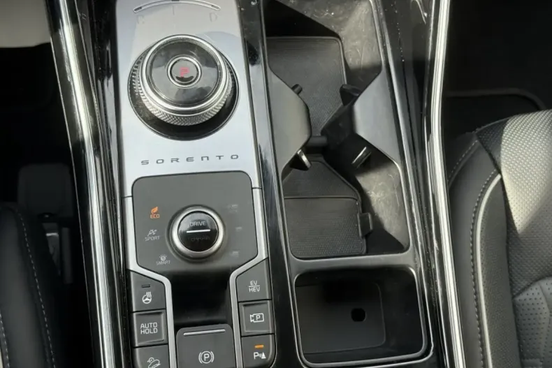 Kia Sorento din 2024 cu 45.051 km - oferta KIA175286 - foto 25