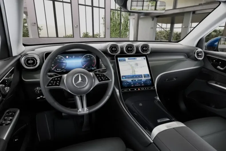 Mercedes-Benz GLC 220 din 2023 cu 69.987 km - oferta MER175290 - foto 2