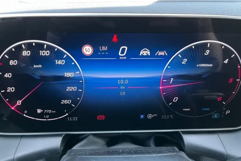 Mercedes-Benz GLC 200 din 2025 cu 12.000 km - oferta MER175291 - foto 5