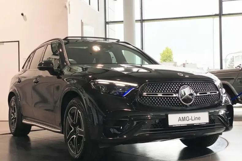 Mercedes-Benz GLC 300 din 2023 cu 54.987 km - oferta MER175299 - foto 3