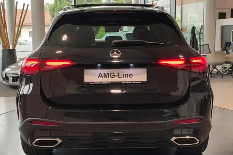 Mercedes-Benz GLC 300 din 2023 cu 54.987 km - oferta MER175299 - foto 26