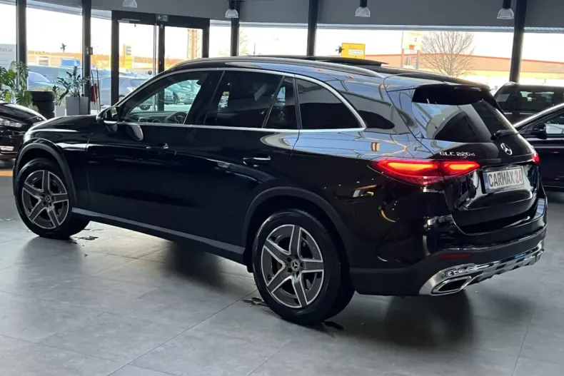 Mercedes-Benz GLC 220 din 2024 cu 41.223 km - oferta MER175300 - foto 1