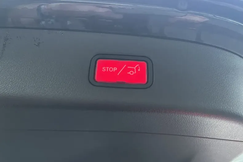 Mercedes-Benz GLC 220 din 2024 cu 41.223 km - oferta MER175300 - foto 31