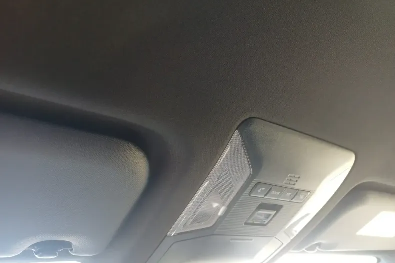 Toyota RAV4 din 2021 cu 71.965 km - oferta TOY175301 - foto 24