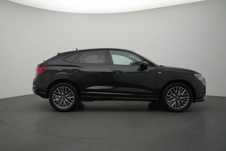 Audi Q3 din 2022 cu 42.521 km - oferta AUD175302 - foto 3