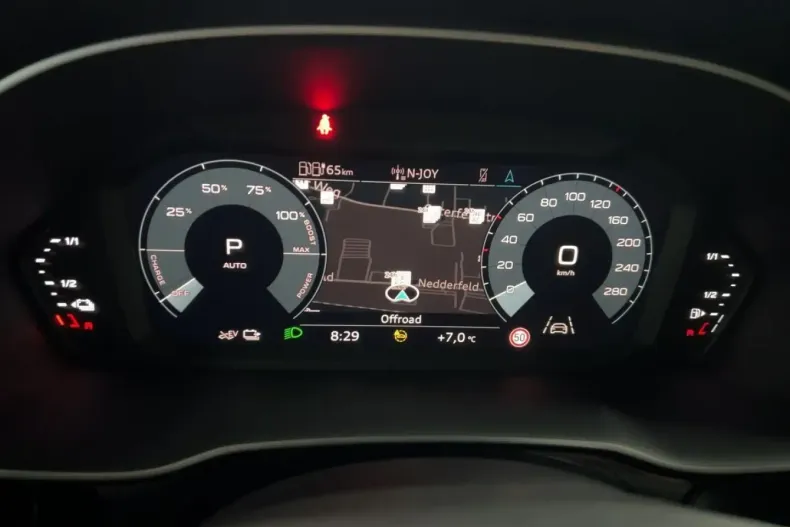 Audi Q3 din 2022 cu 30.620 km - oferta AUD175303 - foto 13