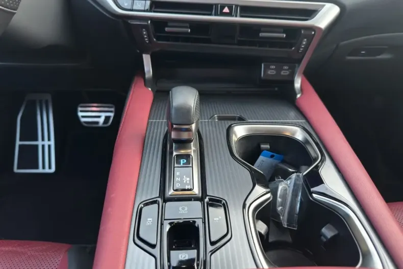 Lexus RX 500 din 2023 cu 30.000 km - oferta LEX175306 - foto 14