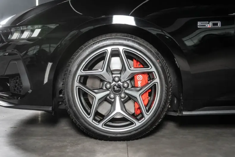 Ford Mustang din 2024 cu 8.749 km - oferta FOR175319 - foto 4