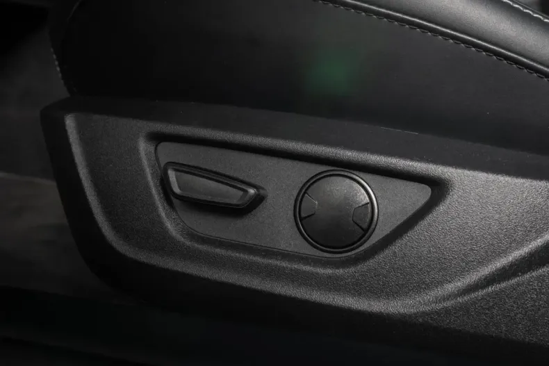 Ford Mustang din 2024 cu 8.749 km - oferta FOR175319 - foto 24