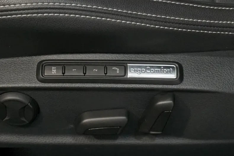 Volkswagen Passat din 2021 cu 36.057 km - oferta VOL175321 - foto 11