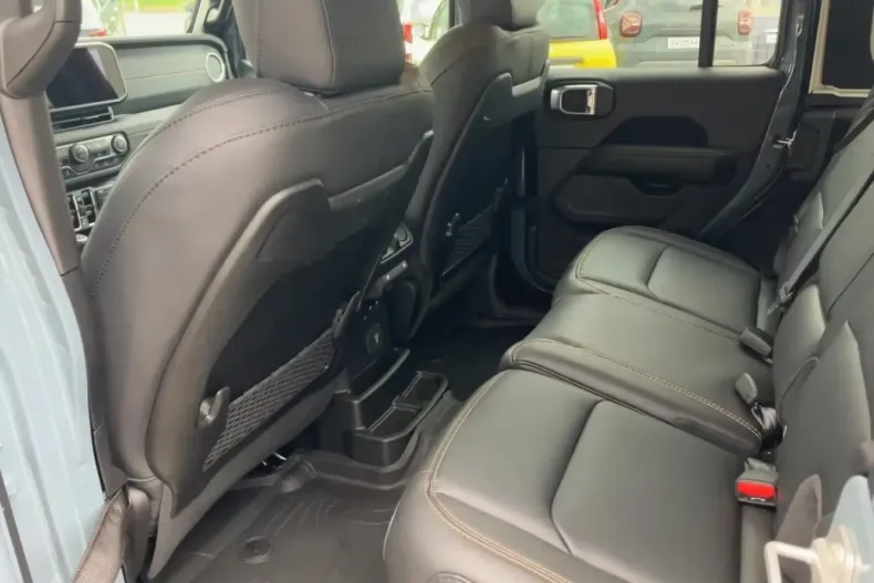 Jeep Wrangler din 2025 cu 99 km - oferta JEE175323 - foto 6