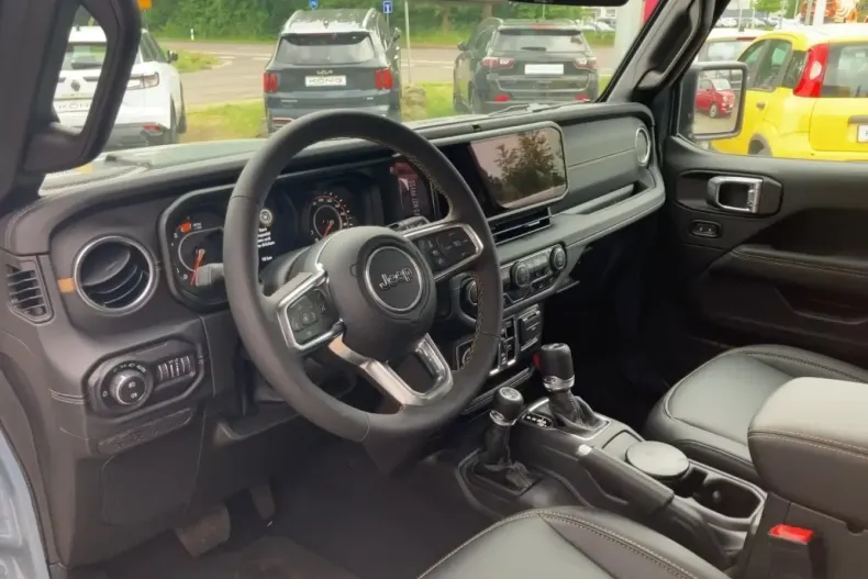 Jeep Wrangler din 2025 cu 99 km - oferta JEE175323 - foto 7