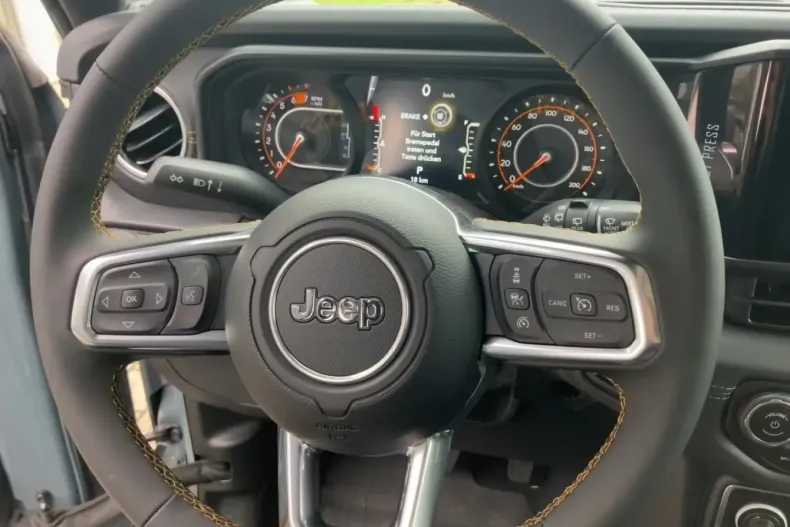 Jeep Wrangler din 2025 cu 99 km - oferta JEE175323 - foto 8