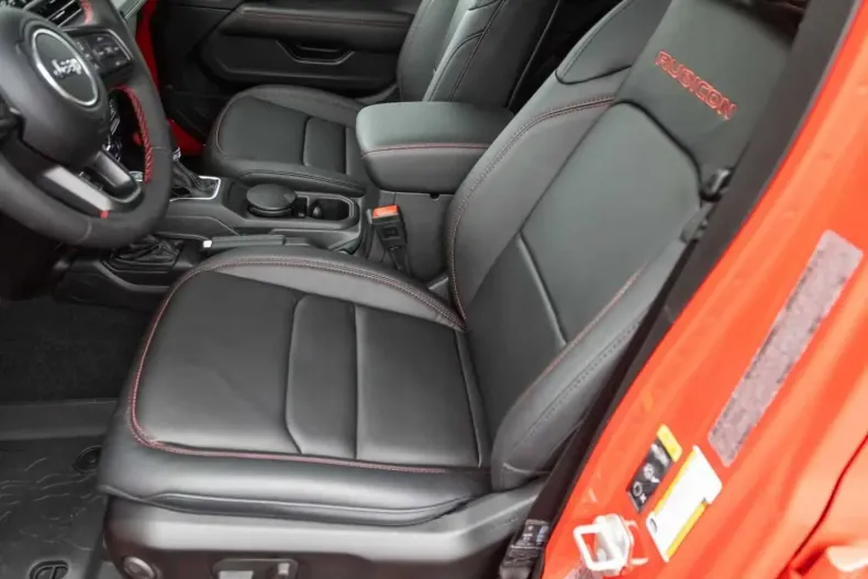 Jeep Wrangler din 2024 cu 5 km - oferta JEE175324 - foto 14