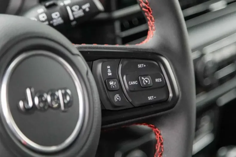 Jeep Wrangler din 2024 cu 5 km - oferta JEE175324 - foto 17