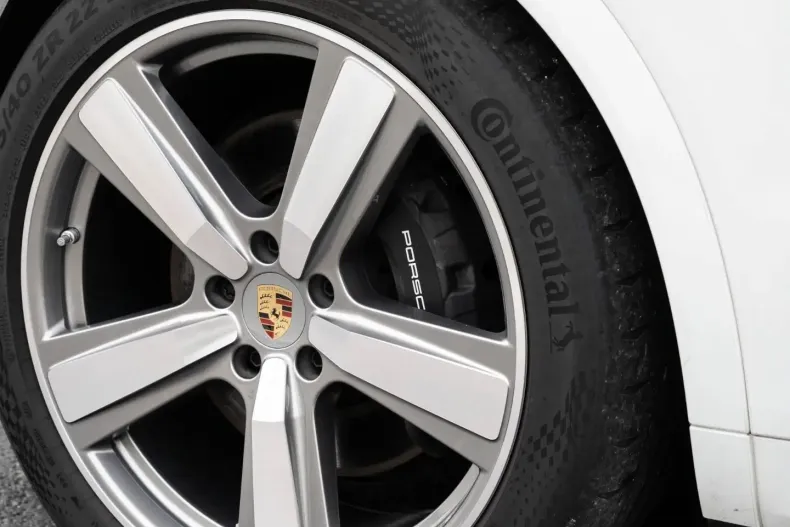 Porsche Cayenne din 2024 cu 17.900 km - oferta POR175332 - foto 14