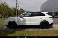 Porsche Cayenne din 2024 cu 12.800 km - oferta POR175335 - foto 2