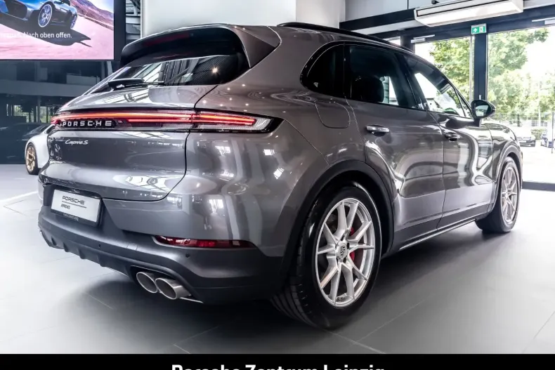 Porsche Cayenne din 2024 cu 31.426 km - oferta POR175340 - foto 6