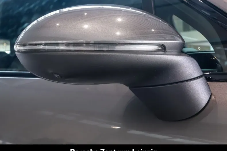 Porsche Cayenne din 2024 cu 31.426 km - oferta POR175340 - foto 11