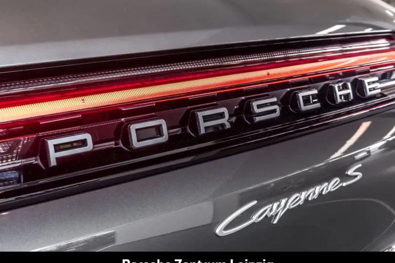 Porsche Cayenne din 2024 cu 31.426 km - oferta POR175340 - foto 14