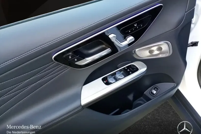 Mercedes-Benz GLC 220 din 2024 cu 5.946 km - oferta MER175350 - foto 13