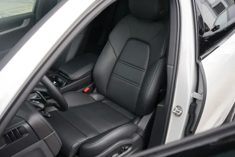 Porsche Cayenne din 2024 cu 16.000 km - oferta POR175355 - foto 5