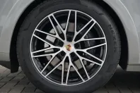 Porsche Cayenne din 2024 cu 16.000 km - oferta POR175355 - foto 16