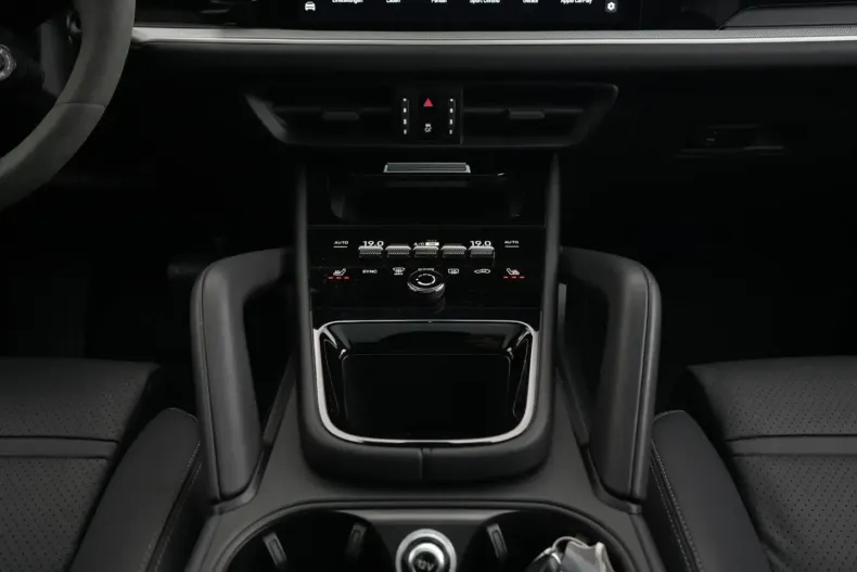 Porsche Cayenne din 2024 cu 34.500 km - oferta POR175357 - foto 43