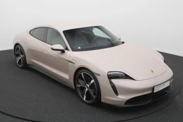 Porsche Taycan din 2022 - oferta POR175359