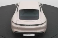 Porsche Taycan din 2022 cu 55.600 km - oferta POR175359 - foto 20