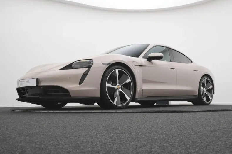 Porsche Taycan din 2022 cu 55.600 km - oferta POR175359 - foto 21