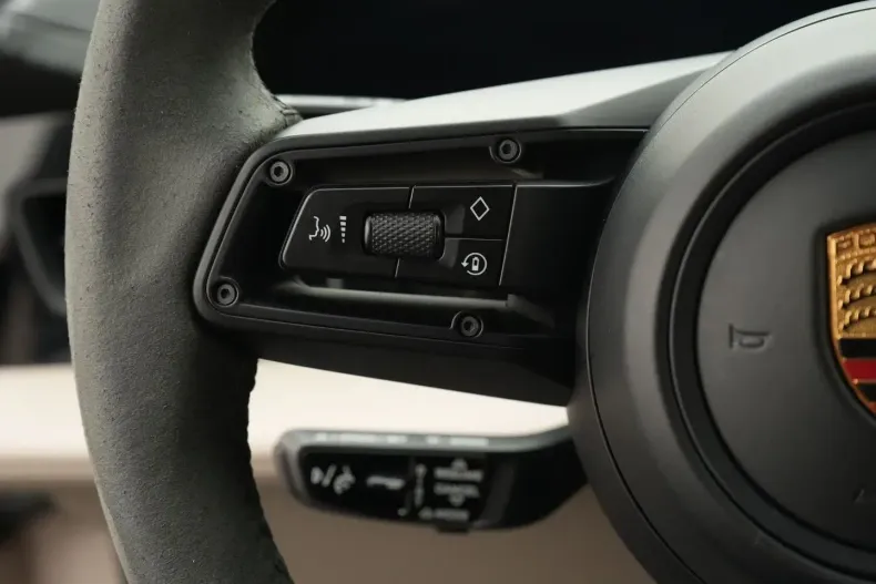 Porsche Taycan din 2022 cu 55.600 km - oferta POR175359 - foto 33