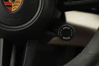 Porsche Taycan din 2022 cu 55.600 km - oferta POR175359 - foto 35