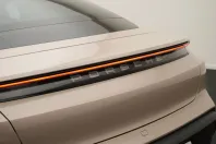 Porsche Taycan din 2022 cu 55.600 km - oferta POR175359 - foto 39