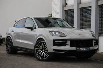Porsche Cayenne din 2024 - oferta POR175361