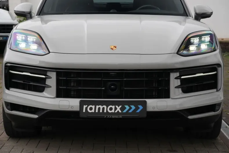 Porsche Cayenne din 2024 cu 19.000 km - oferta POR175361 - foto 44