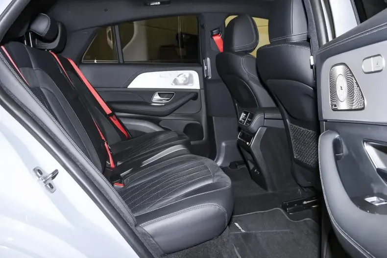 Mercedes-Benz GLE 63 AMG din 2024 cu 54.625 km - oferta MER175366 - foto 6