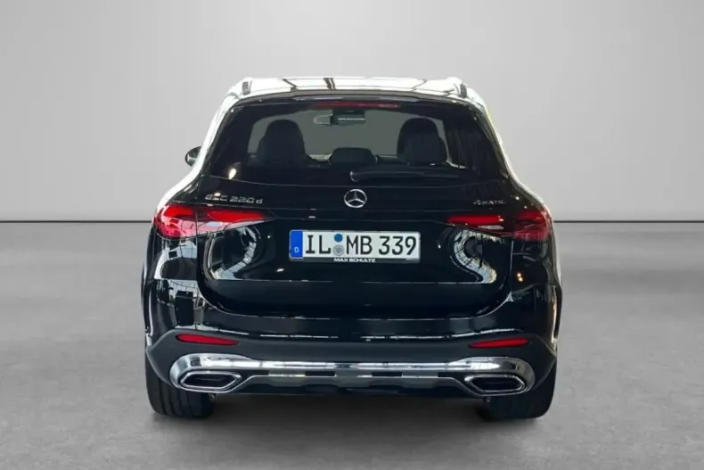 Mercedes-Benz GLC 220 din 2025 cu 13.598 km - oferta MER175367 - foto 4