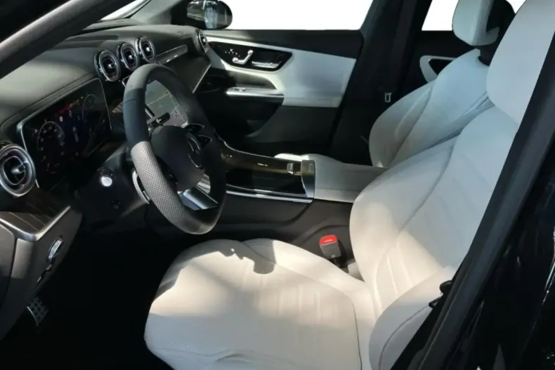 Mercedes-Benz GLC 220 din 2025 cu 13.598 km - oferta MER175367 - foto 9