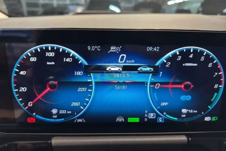 Mercedes-Benz GLA 250 din 2021 cu 56.181 km - oferta MER175368 - foto 22