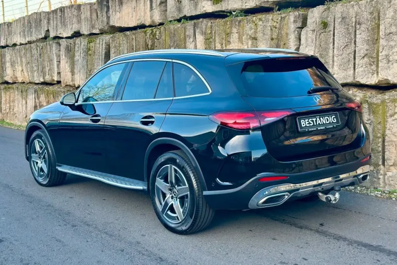 Mercedes-Benz GLC 220 din 2024 cu 11.074 km - oferta MER175369 - foto 3