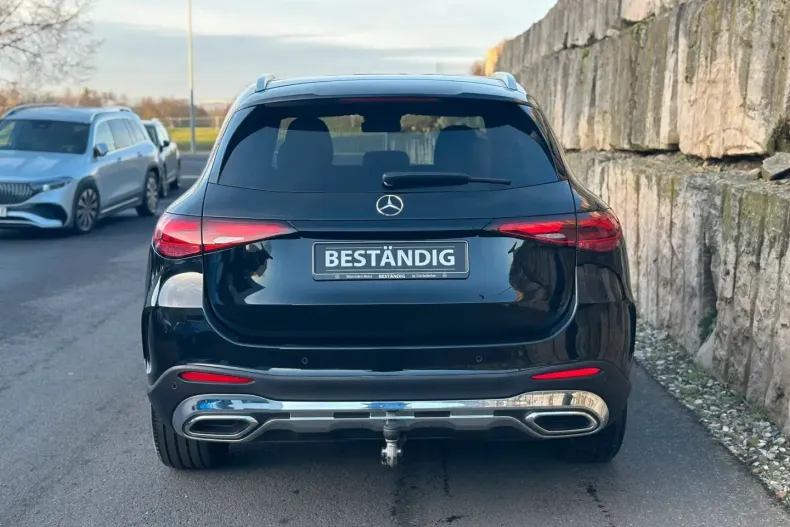 Mercedes-Benz GLC 220 din 2024 cu 11.074 km - oferta MER175369 - foto 4