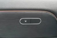 Mercedes-Benz GLA 250 din 2022 cu 34.580 km - oferta MER175370 - foto 13