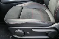 Mercedes-Benz GLA 250 din 2022 cu 34.580 km - oferta MER175370 - foto 14